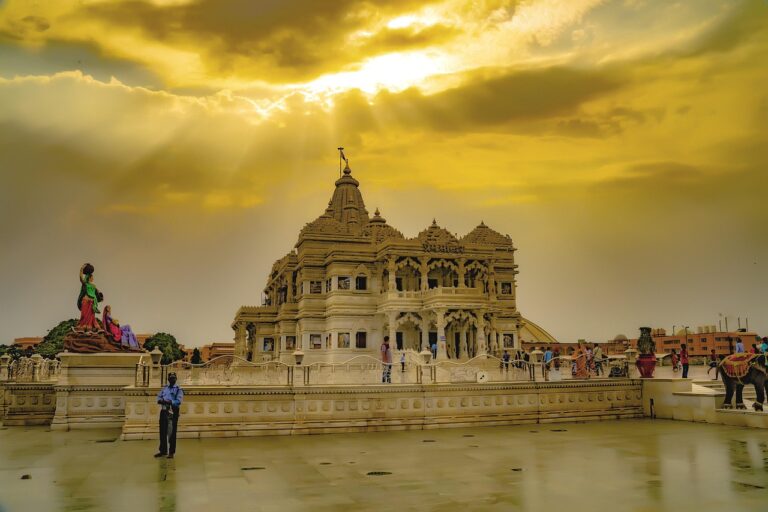 indian-temple-4782316_1280